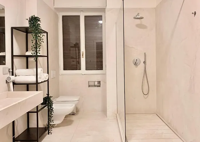 W83 House Côme